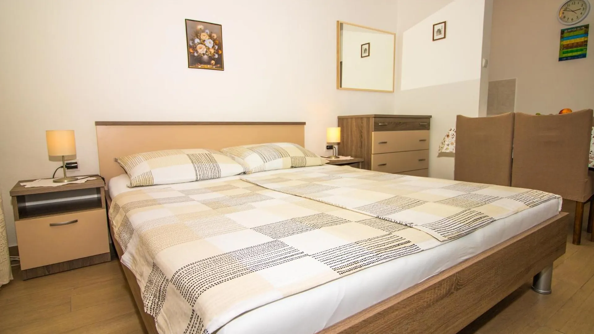 Apartments By The Sea Baska, Krk - 20424 0*, Baska (Krk) Croatia